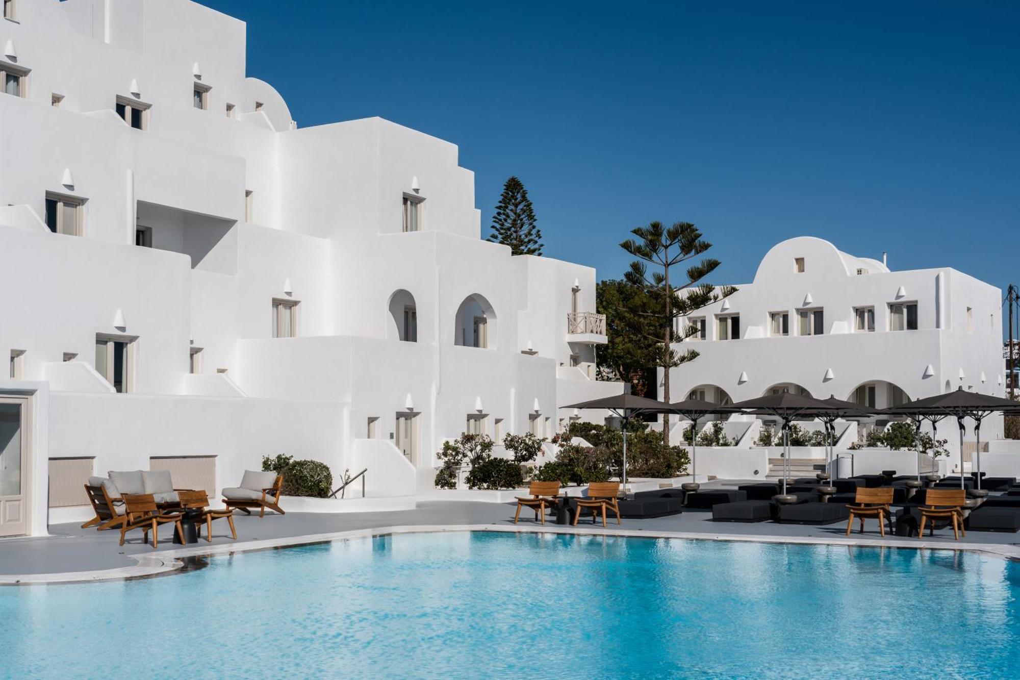 Santorini Palace