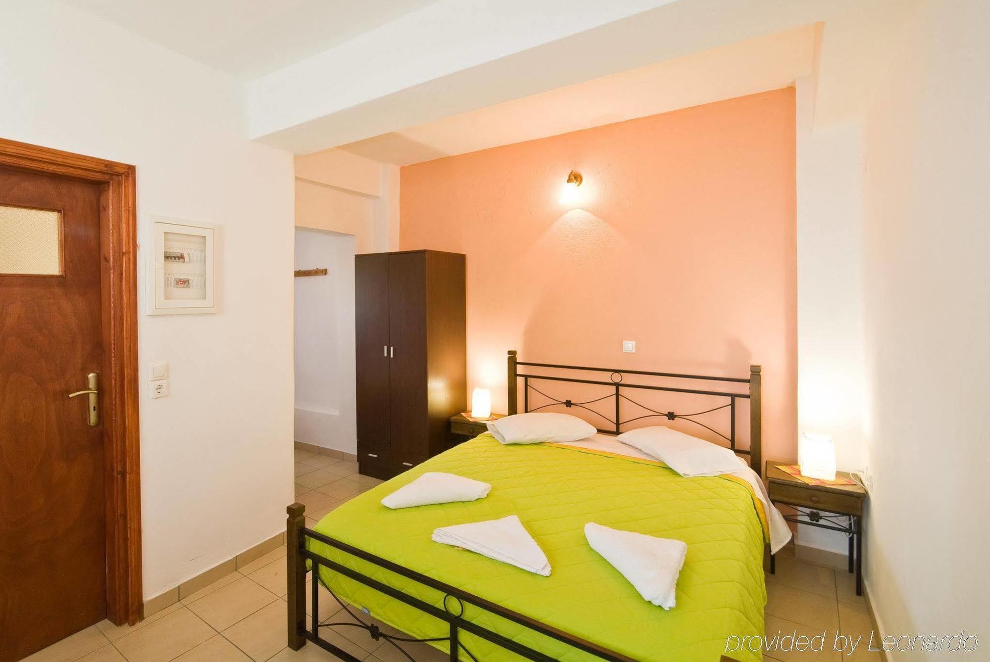 Santorini Palace Ξενοδοχείο 4*