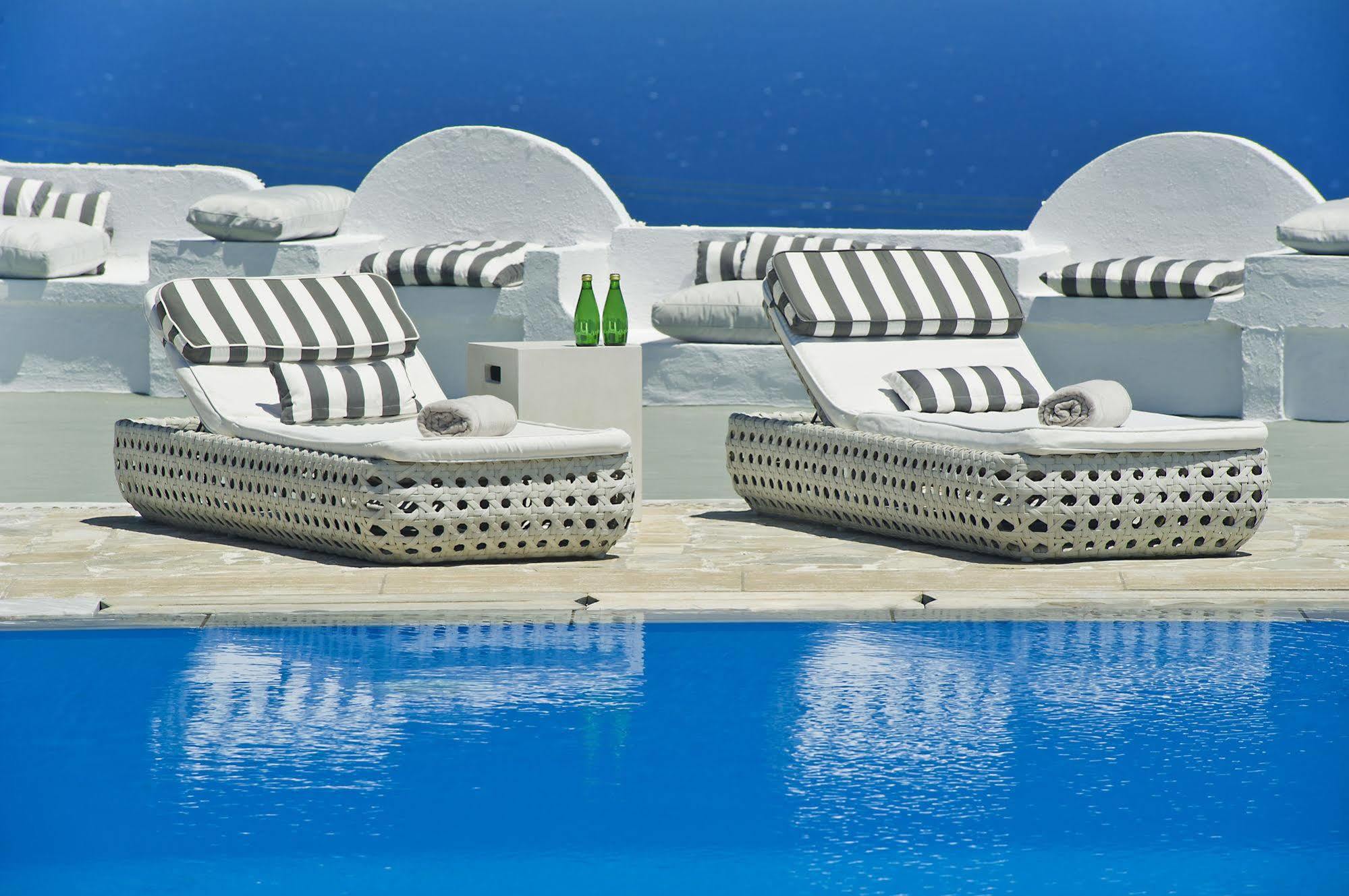 Ξενοδοχείο Santorini Palace 4*